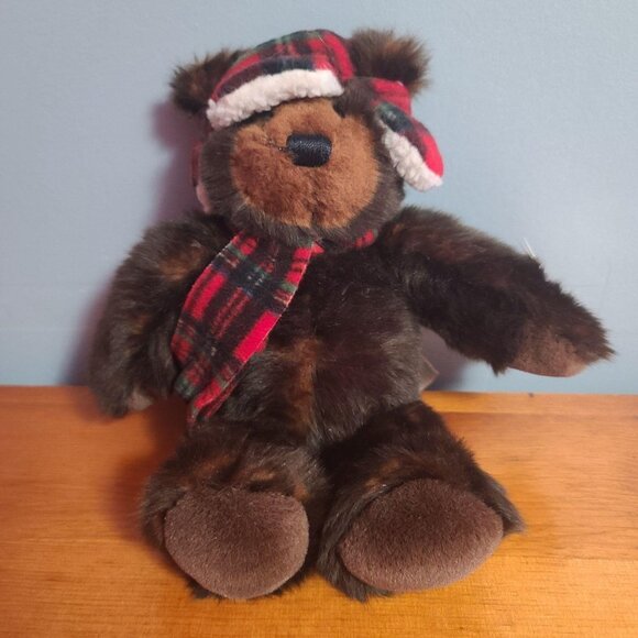 NWT Bestever Holiday Blackberry Bear 10in with hat - Picture 1 of 11